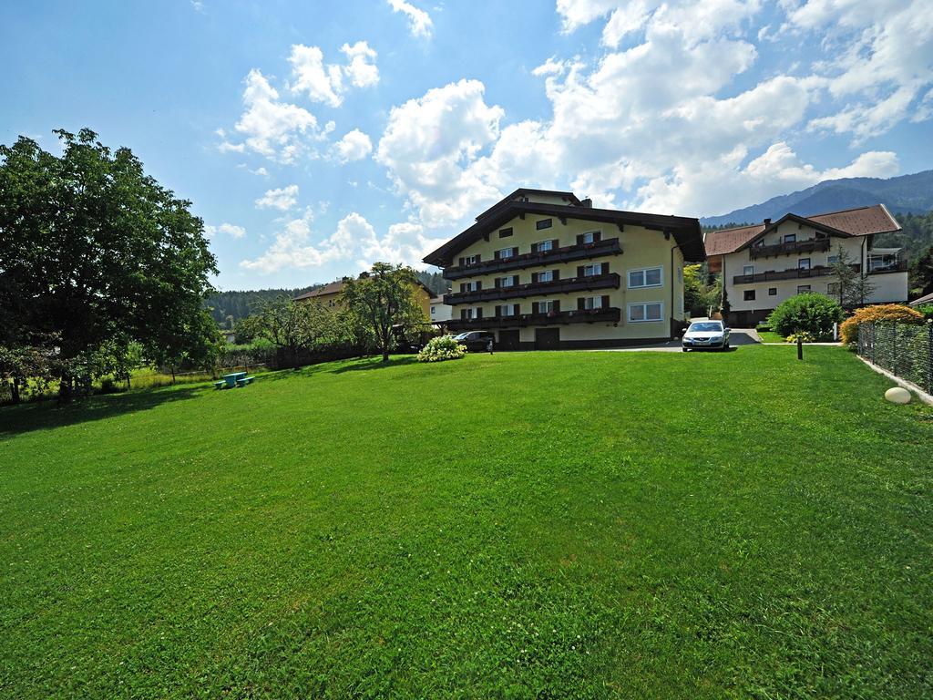 Pension Piovesan ファアーク・アム・ゼー エクステリア 写真