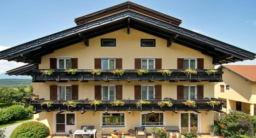 Pension Piovesan ファアーク・アム・ゼー エクステリア 写真