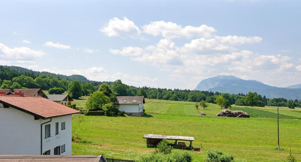 Pension Piovesan ファアーク・アム・ゼー エクステリア 写真